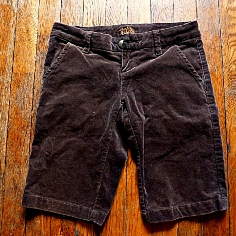 Zana Di Low Rise Corduroy Bermuda Shorts
